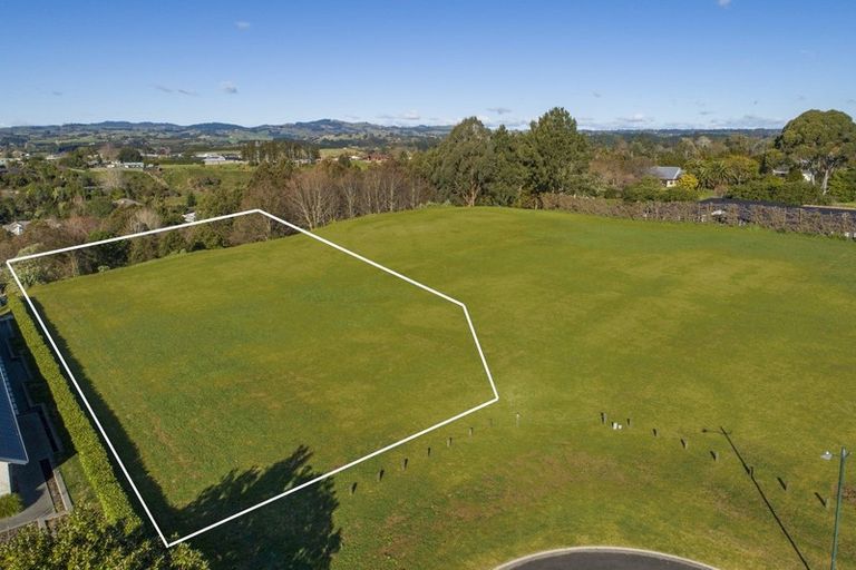 Photo of property in 11r Molloy Rise, Pyes Pa, Tauranga, 3112