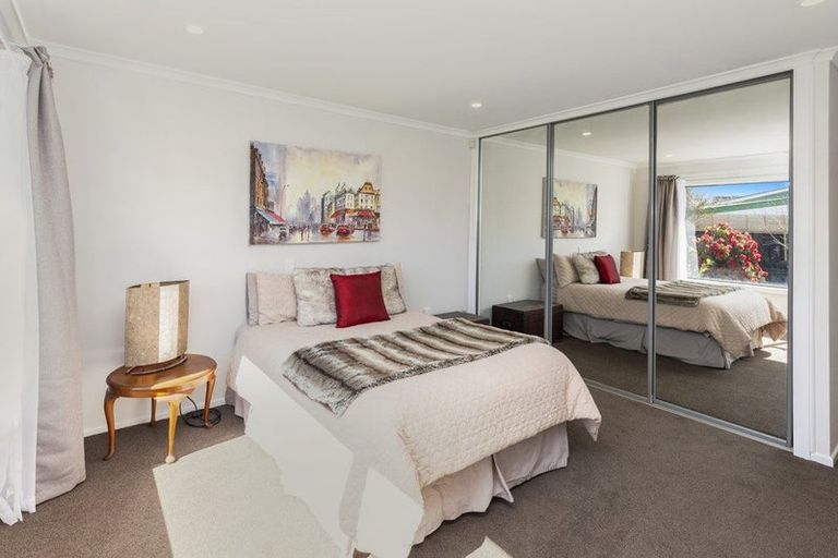 Photo of property in 10 Westerleigh Street, Bishopdale, Christchurch, 8053