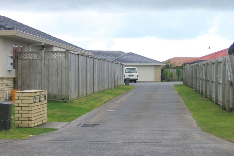 Photo of property in 7a Caltra Place, East Tamaki, Auckland, 2016