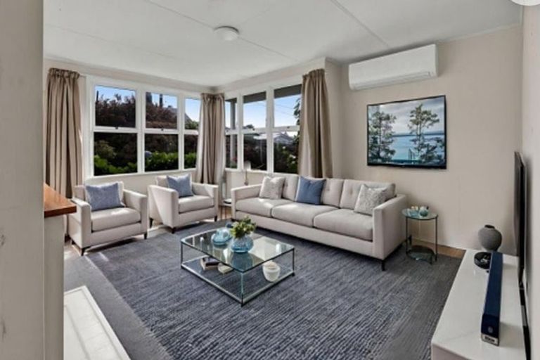 Photo of property in 40 Banks Street, Marfell, New Plymouth, 4310