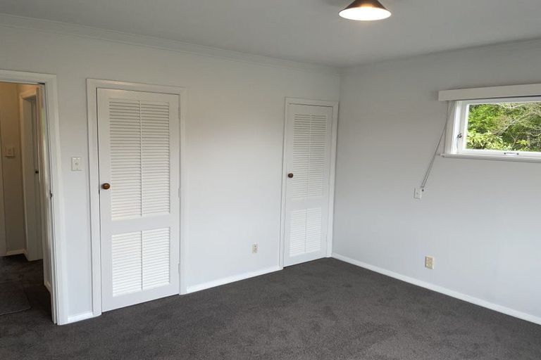 Photo of property in 34 Chesterton Street, Johnsonville, Wellington, 6037