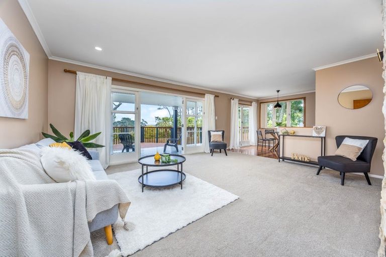Photo of property in 456 Don Buck Road, Massey, Auckland, 0614