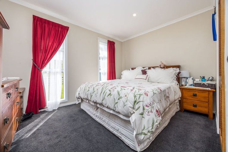 Photo of property in 27 Church Hill Road, Port Albert, Wellsford, 0973