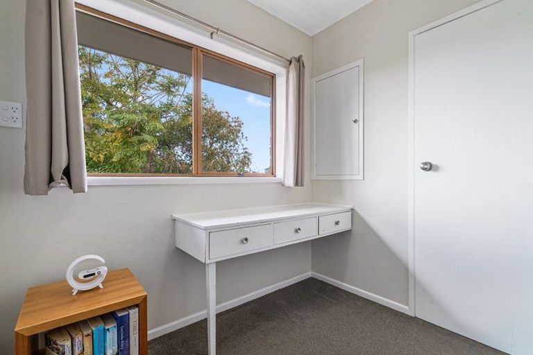 Photo of property in 76 Racecourse Road, Waiuku, 2123