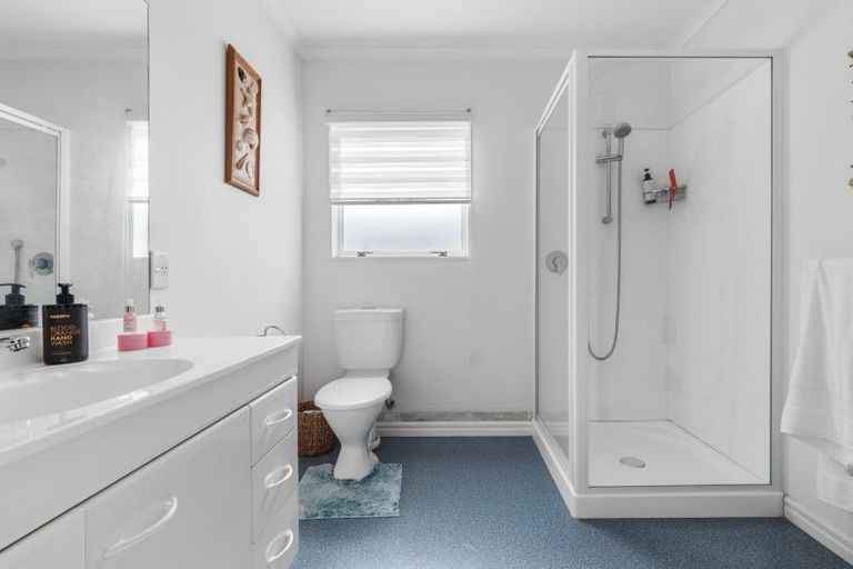 Photo of property in 52 Stephens Place, Hairini, Tauranga, 3112