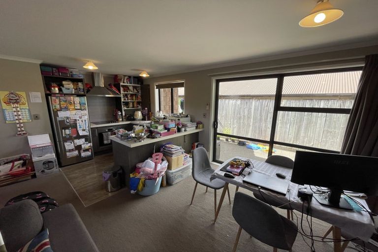 Photo of property in 108u4 Old Farm Road, Hamilton East, Hamilton, 3216