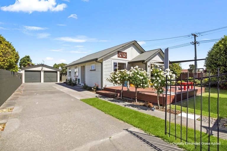 Photo of property in 19 Riwai Street, Templeton, Christchurch, 8042