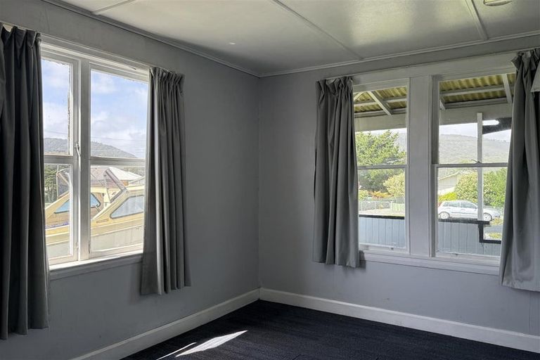 Photo of property in 22 Blake Street, Blaketown, Greymouth, 7805