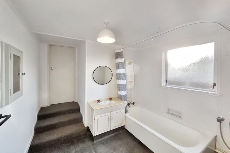 Photo of property in 223 Grey Street, Palmerston North, 4414