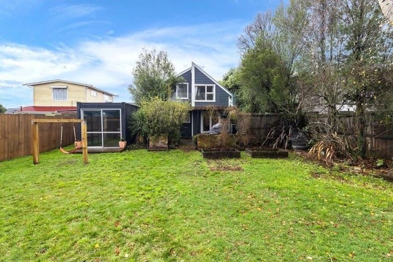Photo of property in 11 Meredith Street, Addington, Christchurch, 8024
