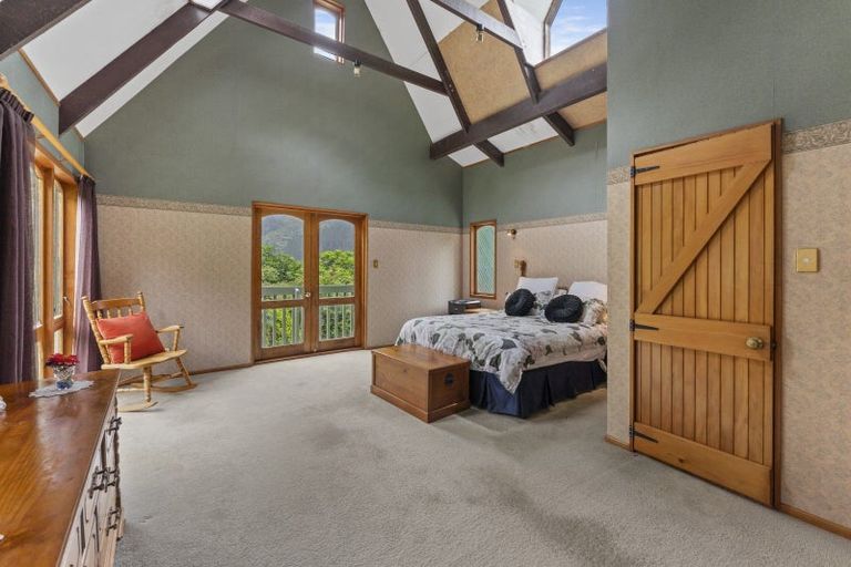 Photo of property in 312 Moores Valley Road, Wainuiomata, 5373