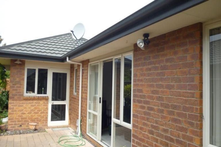 Photo of property in 65a Grafton Street, Waltham, Christchurch, 8011