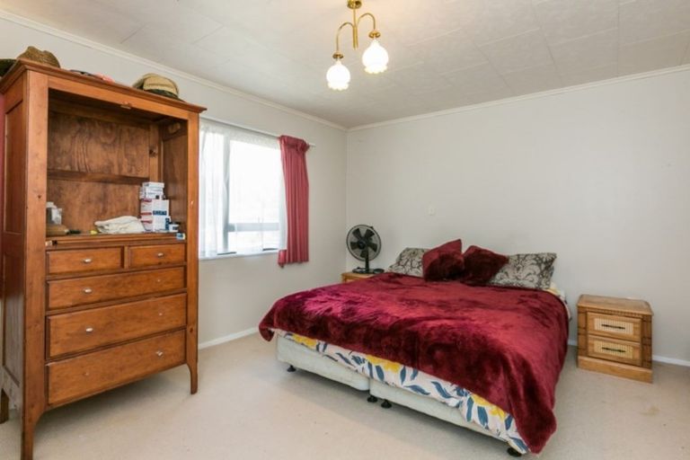 Photo of property in 2 Ewan Place, Taradale, Napier, 4112