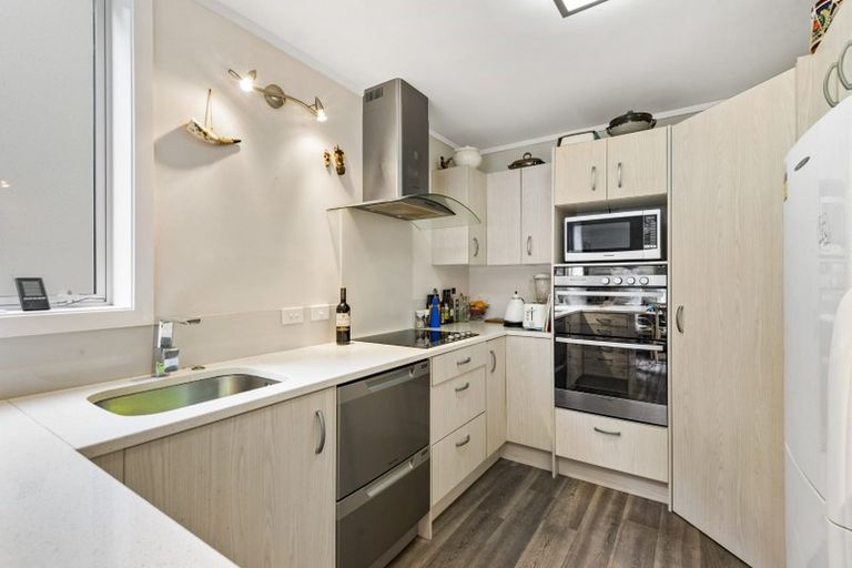 Photo of property in Matai Moana, 178f2 Oriental Parade, Oriental Bay, Wellington, 6011