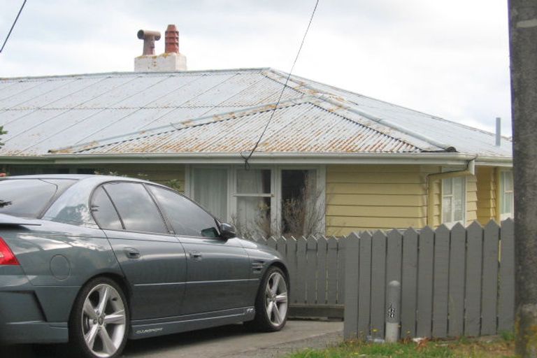 Photo of property in 48 Raukawa Street, Strathmore Park, Wellington, 6022
