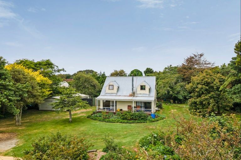 Photo of property in 15 Fox Street, Okato, 4335