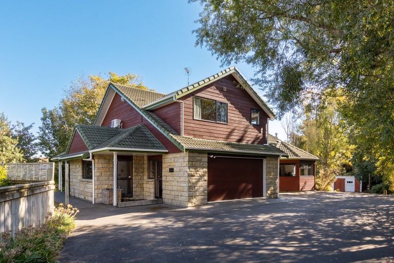 Photo of property in 88a Mazengarb Road, Paraparaumu Beach, Paraparaumu, 5032