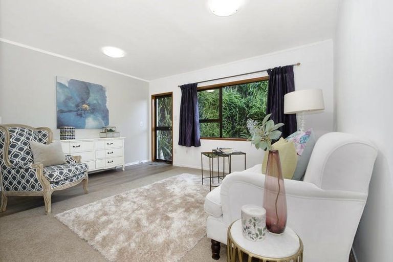 Photo of property in 1/85 Haseler Crescent, Howick, Auckland, 2014