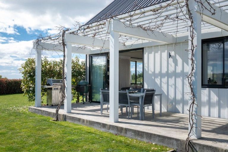 Photo of property in 20 Quarry Ridge, Poraiti, Napier, 4182