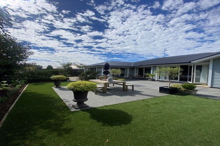 Photo of property in 1 Franklin Drive, Rangiora, 7400