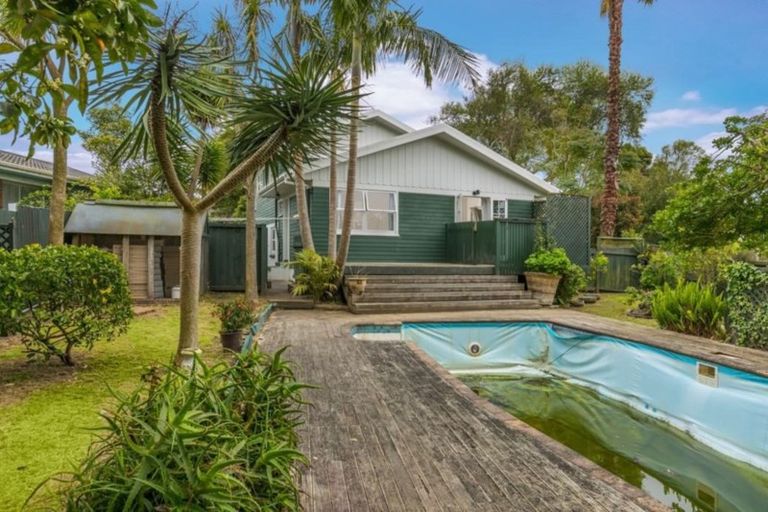 Photo of property in 5 Burndale Terrace, Manurewa, Auckland, 2102