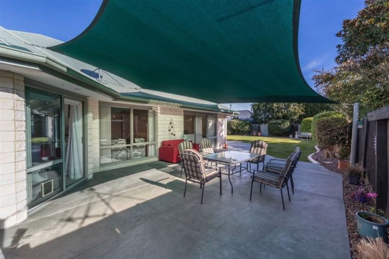 Photo of property in 51 Durrell Way, Rolleston, 7614