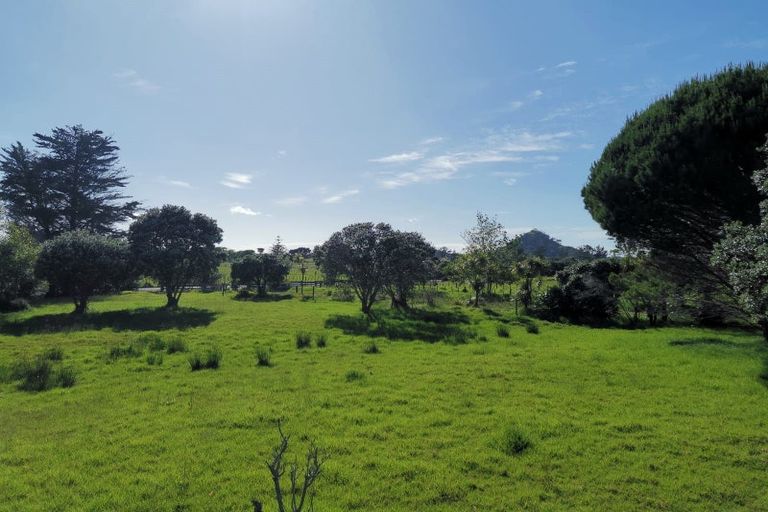 Photo of property in 1852 Pataua Road North, Pataua North, Parua Bay, 0175