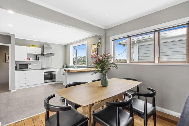 Photo of property in 36 Kaihuia Street, Northland, Wellington, 6012