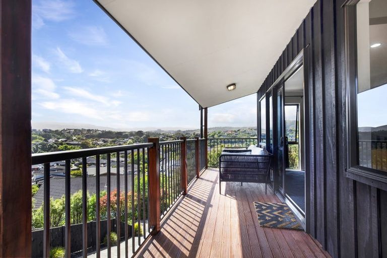 Photo of property in 20 Shackle Lane, Whitby, Porirua, 5024