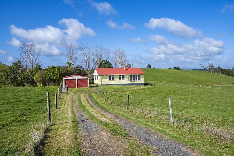 Photo of property in 12 Pigs Head Road, Whakapara, Hikurangi, 0184