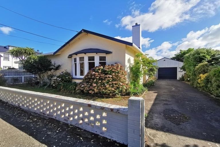 Photo of property in 51 Dundas Street, Seatoun, Wellington, 6022