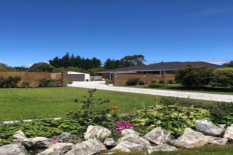 Photo of property in 48 Pine Tree Road, Kaniere, Hokitika, 7811