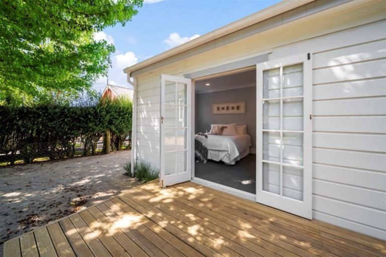 Photo of property in 17 Miranda Street, Stratford, 4332