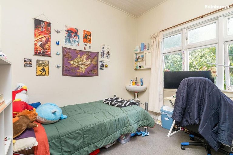 Photo of property in 1 Haddon Place, Dunedin Central, Dunedin, 9016