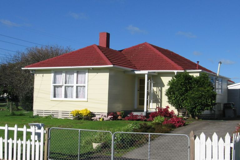 Photo of property in 4 Ross Avenue, Otara, Auckland, 2023