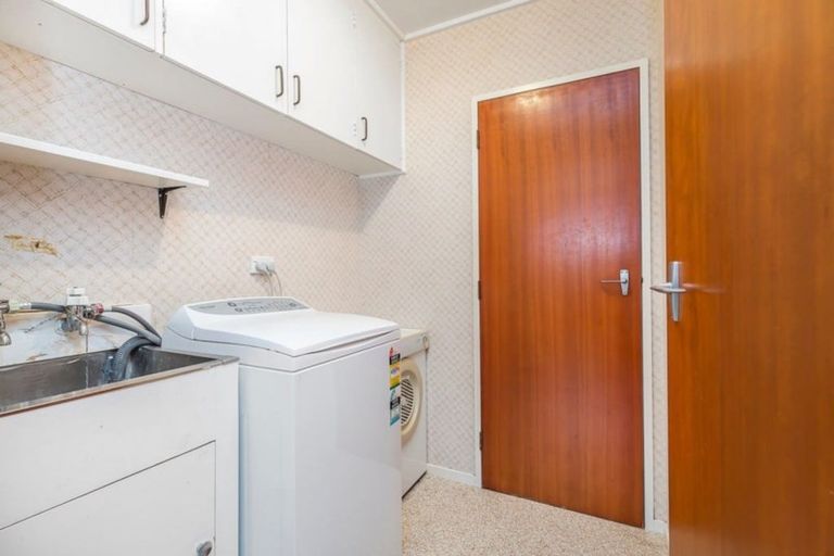 Photo of property in 10/171f Queens Drive, Lyall Bay, Wellington, 6022