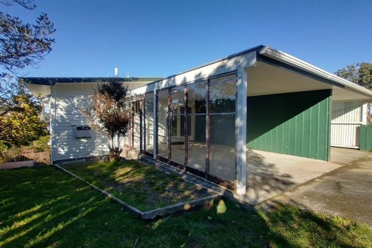 Photo of property in 12a Old Coach Road, Johnsonville, Wellington, 6037