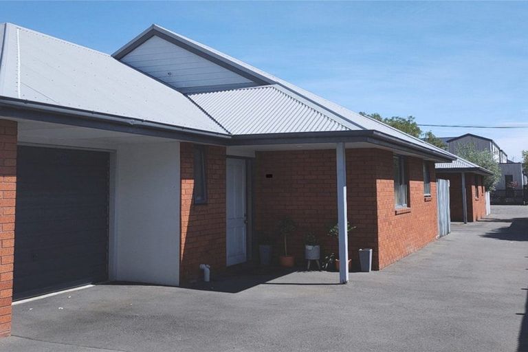 Photo of property in 2/44 Canon Street, St Albans, Christchurch, 8014