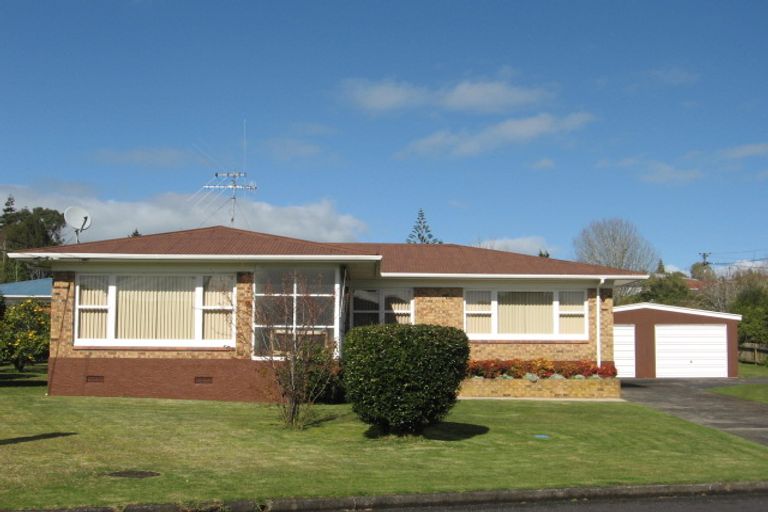 Photo of property in 3 Te Paka Crescent, Te Kamo, Whangarei, 0112