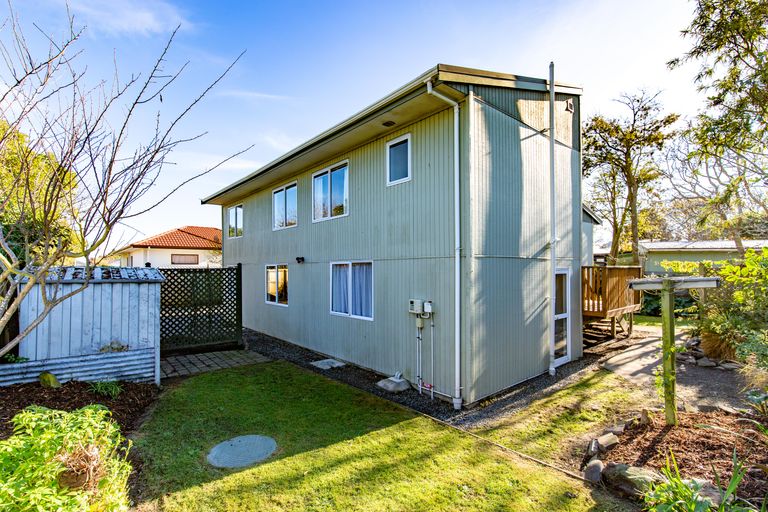 Photo of property in 85 Palmers Road, New Brighton, Christchurch, 8083