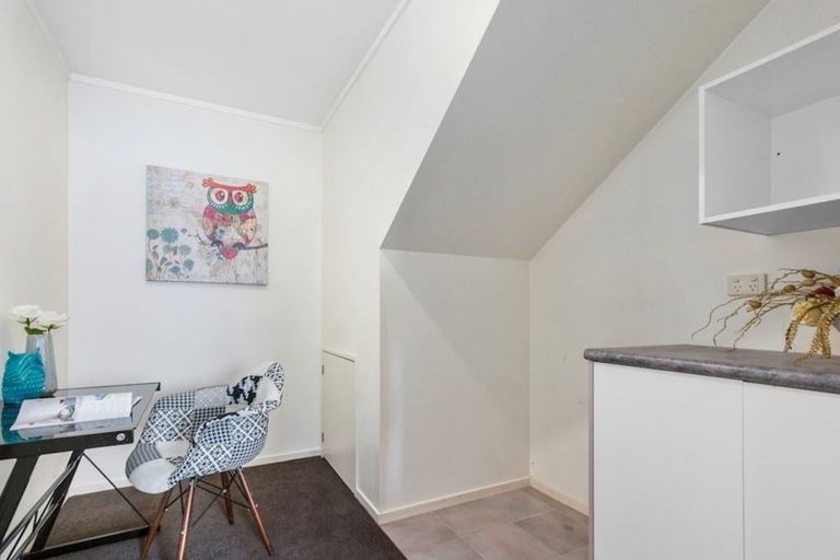 Photo of property in 153a Colwill Road, Massey, Auckland, 0614