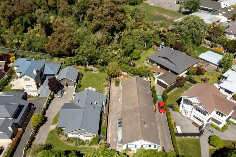 Photo of property in 2/99b Totara Street, Fendalton, Christchurch, 8041