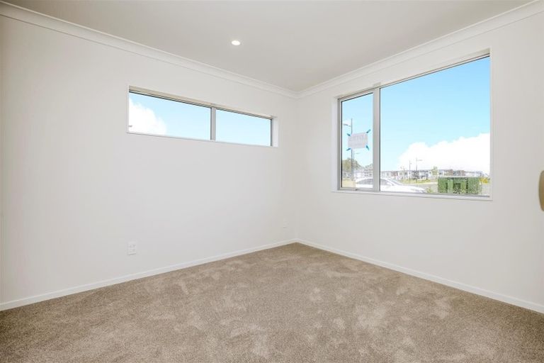 Photo of property in 4 Heihei Street, Papakura, 2110