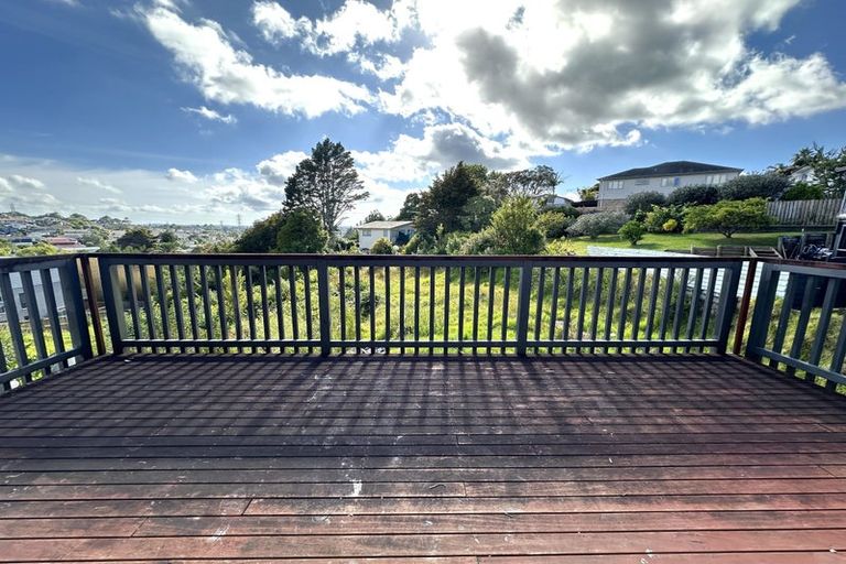 Photo of property in 305 Don Buck Road, Massey, Auckland, 0614