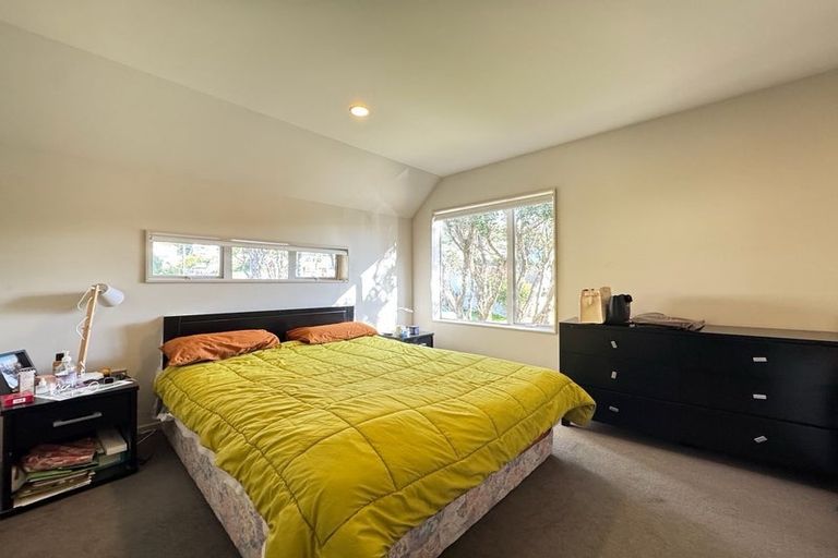 Photo of property in 1a Arapiko Street, Johnsonville, Wellington, 6037