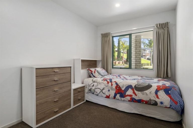 Photo of property in 19 Highgrove Place, Bethlehem, Tauranga, 3110