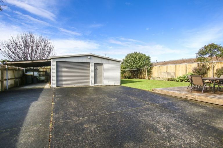 Photo of property in 3 Copley Street, New Lynn, Auckland, 0600