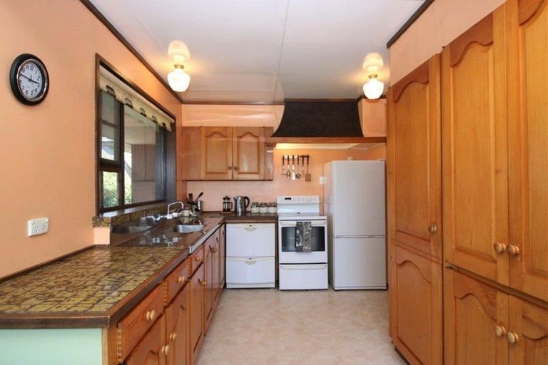 Photo of property in 58 Gladstone Road North, Mosgiel, 9024