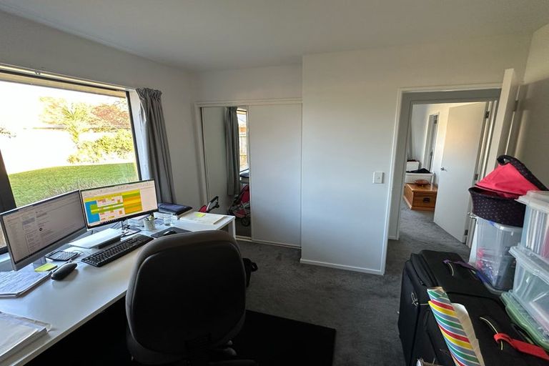 Photo of property in 18 Richard Seddon Drive, Northwood, Christchurch, 8051