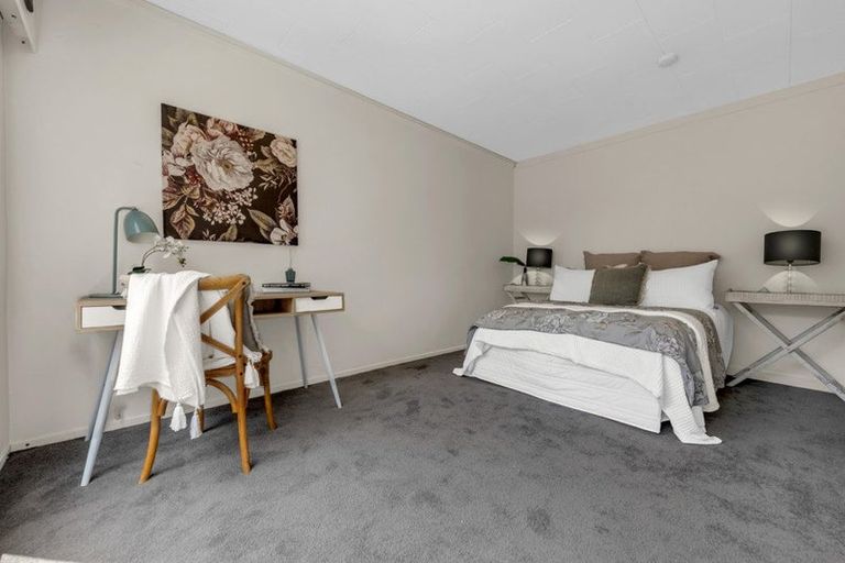 Photo of property in 110 Friedlanders Road, Manurewa, Auckland, 2102